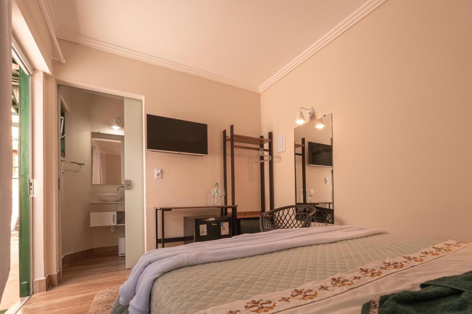 Villa Ida Acomodacoes, Suites Aconchegantes E Charmosas No Centro Serra Negra  Pokój zdjęcie